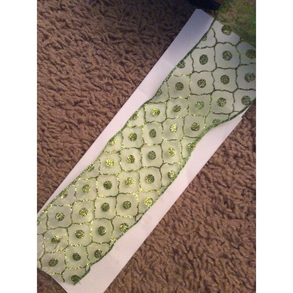 4 Spools of Decorative Ribbon B19 - Picture 6 of 6